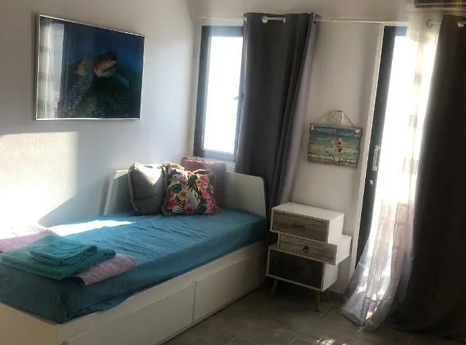 Agianapanest Apartamento *